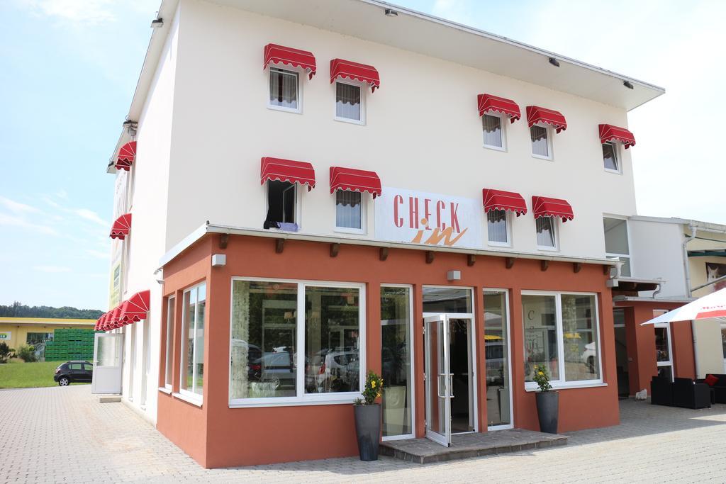 Hotel Checkin Gleisdorf Exterior photo